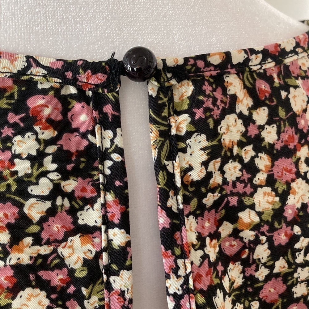 Emery Rose 4XL blouse floral purple black ruffles - Picture 9 of 12